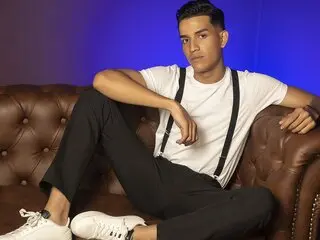 JustinHoolms naked livesex camshow