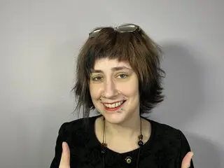 MargetOrf shows free pussy